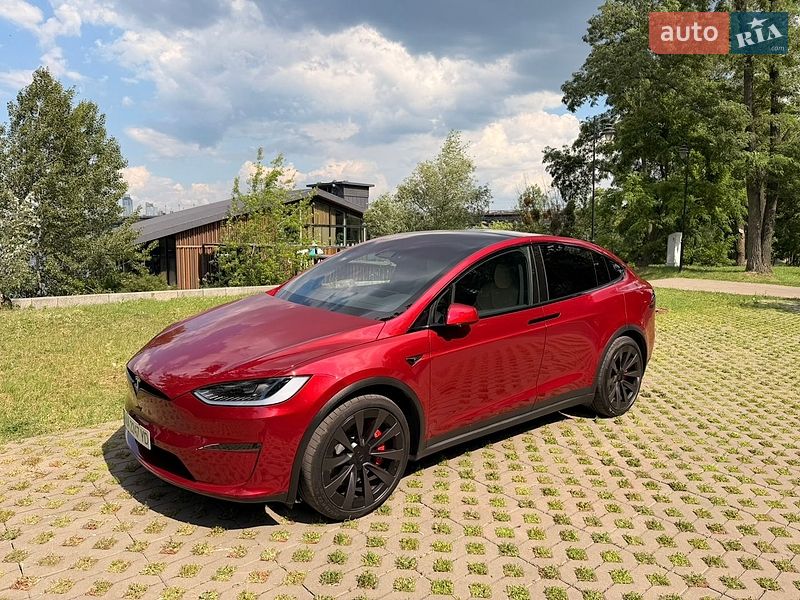 Внедорожник / Кроссовер Tesla Model X 2024 в Киеве