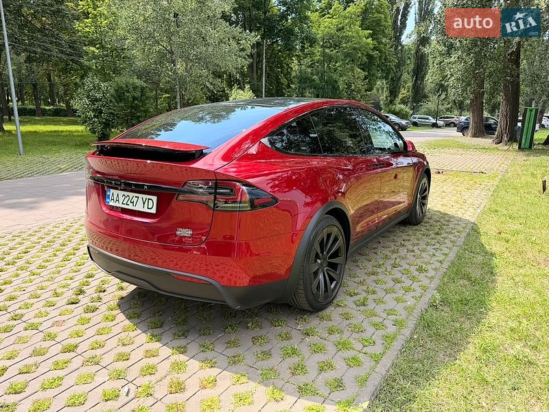Внедорожник / Кроссовер Tesla Model X 2024 в Киеве