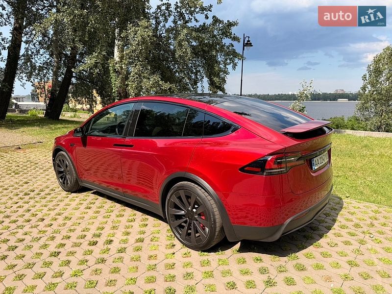 Позашляховик / Кросовер Tesla Model X 2024 в Києві