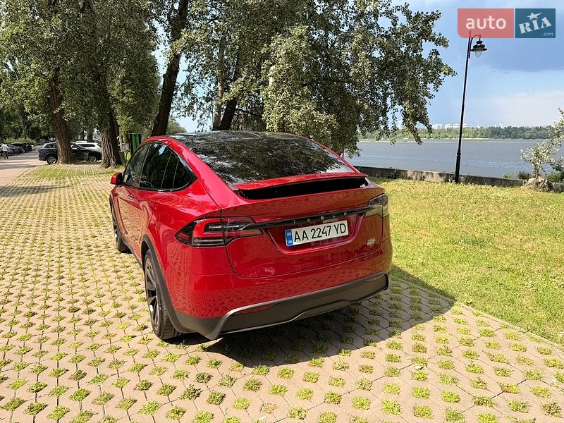 Внедорожник / Кроссовер Tesla Model X 2024 в Киеве