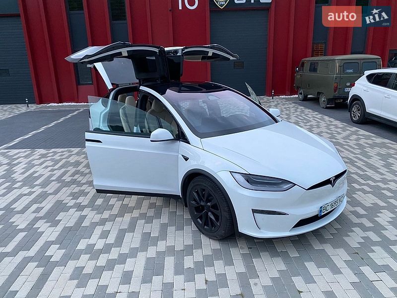 Позашляховик / Кросовер Tesla Model X 2022 в Львові