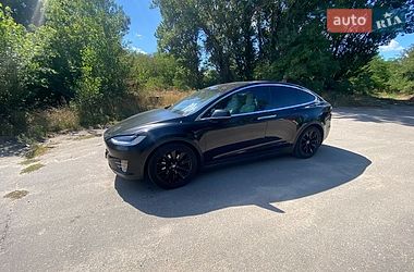 Позашляховик / Кросовер Tesla Model X 2018 в Черкасах