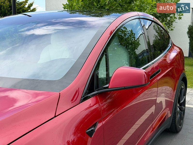 Позашляховик / Кросовер Tesla Model X 2020 в Мукачевому