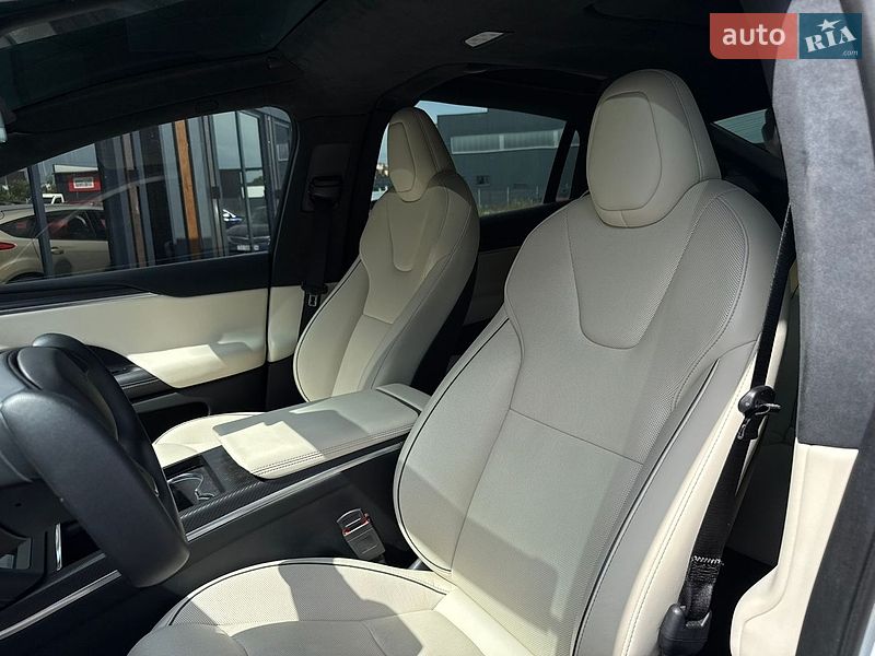 Позашляховик / Кросовер Tesla Model X 2023 в Львові