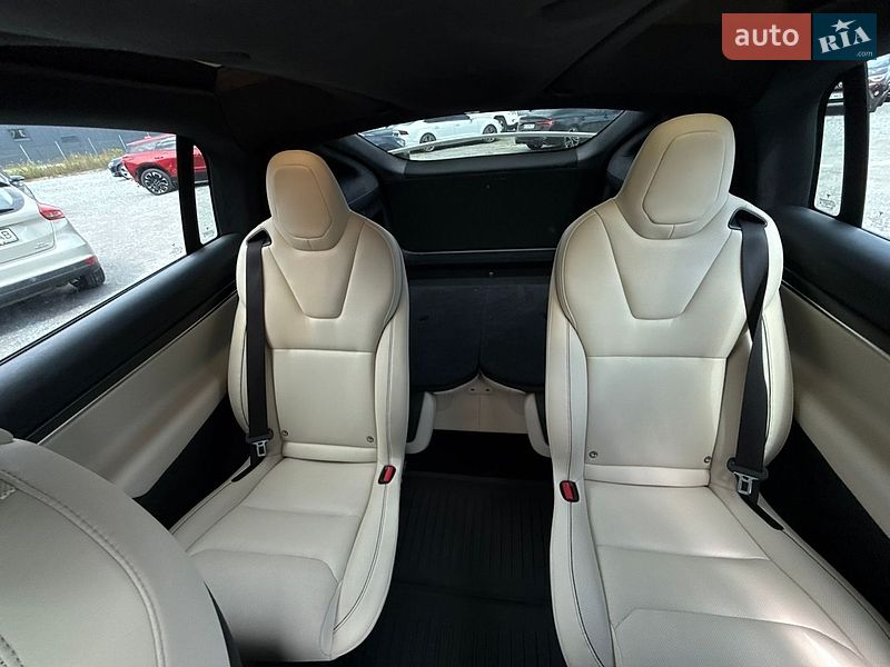 Позашляховик / Кросовер Tesla Model X 2023 в Львові