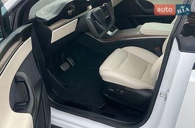 Внедорожник / Кроссовер Tesla Model X 2021 в Киеве