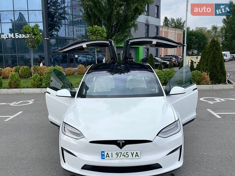 Внедорожник / Кроссовер Tesla Model X 2021 в Киеве