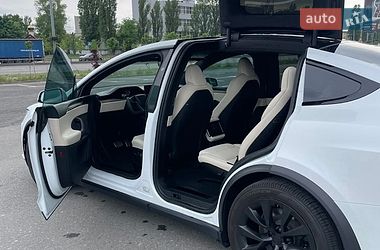 Внедорожник / Кроссовер Tesla Model X 2021 в Киеве