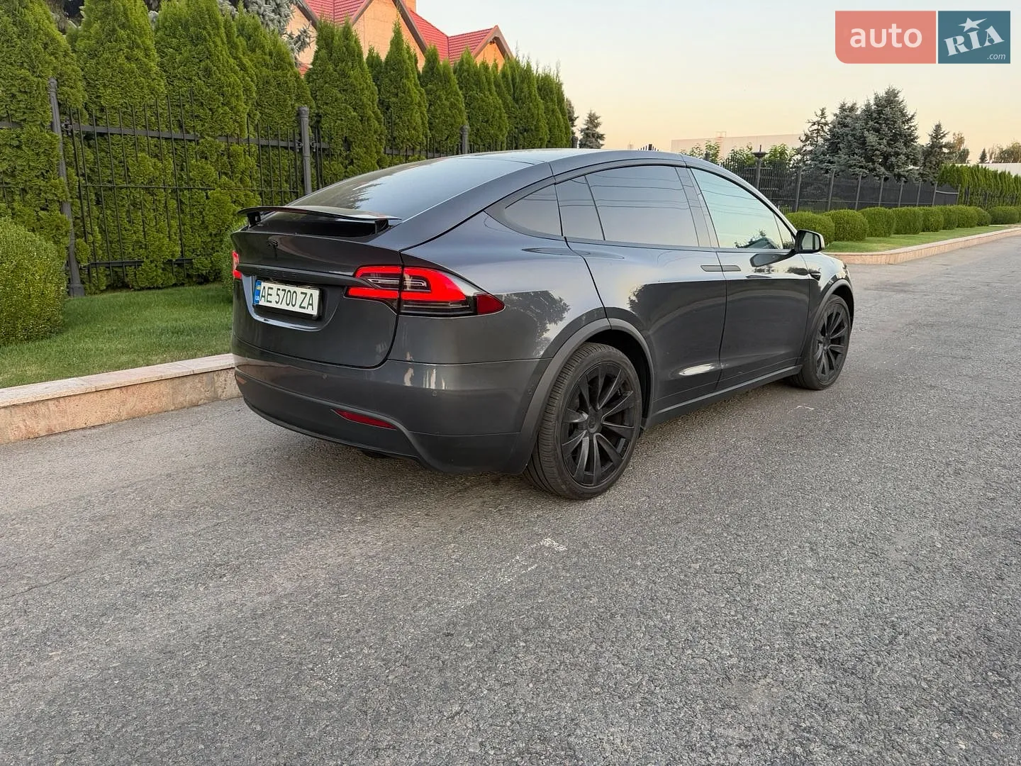 2018 Tesla Model X - мініатюра 8