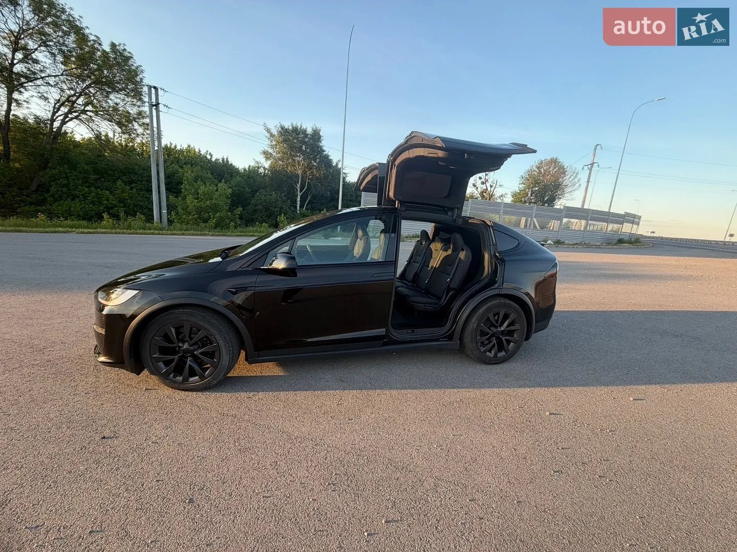 2023 Tesla Model X - мініатюра 10
