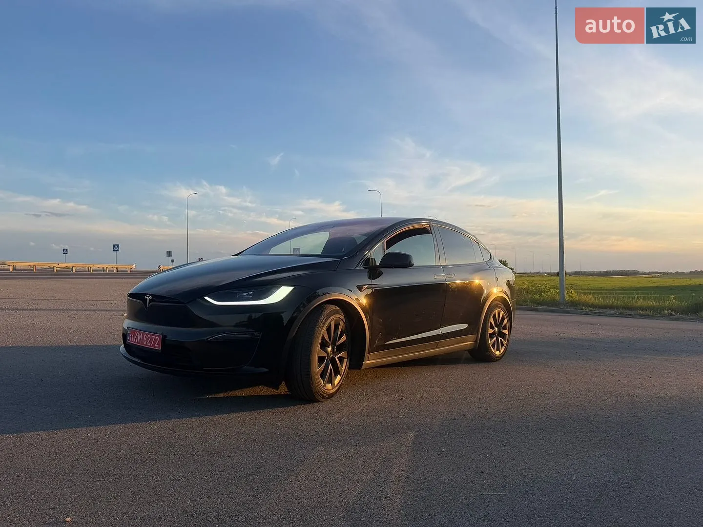 2023 Tesla Model X - мініатюра 28