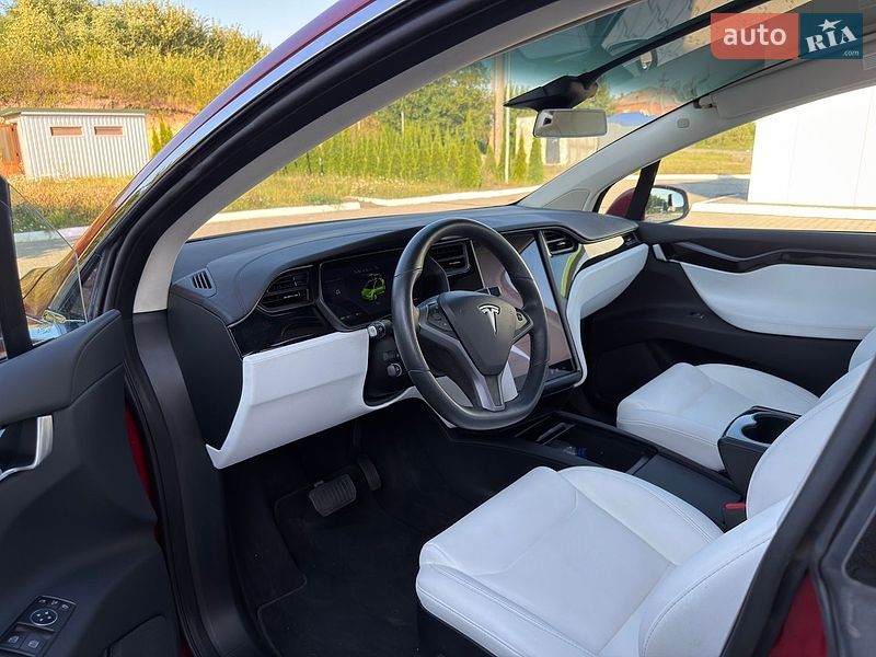 Внедорожник / Кроссовер Tesla Model X 2020 в Калиновке