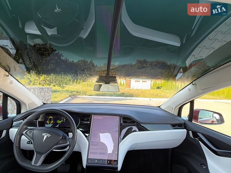 Внедорожник / Кроссовер Tesla Model X 2020 в Калиновке