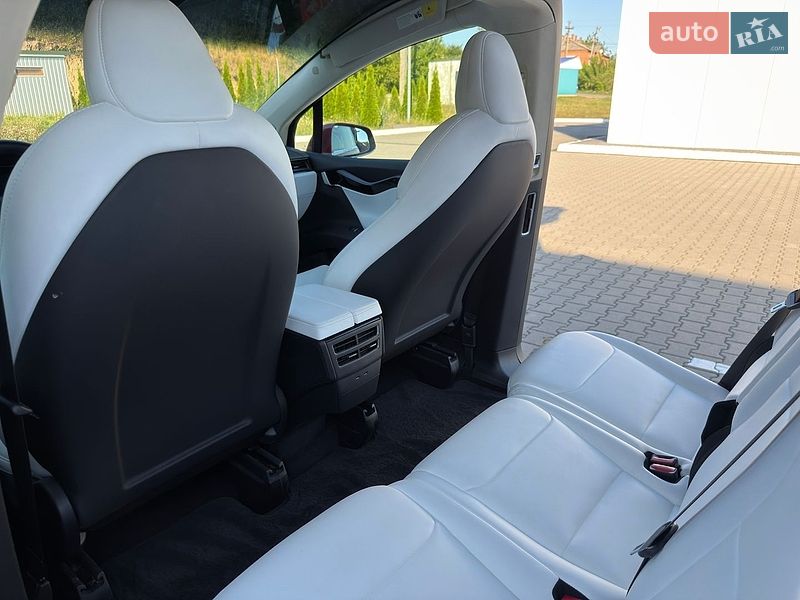 Внедорожник / Кроссовер Tesla Model X 2020 в Калиновке