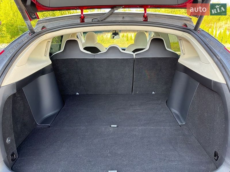 Внедорожник / Кроссовер Tesla Model X 2020 в Калиновке