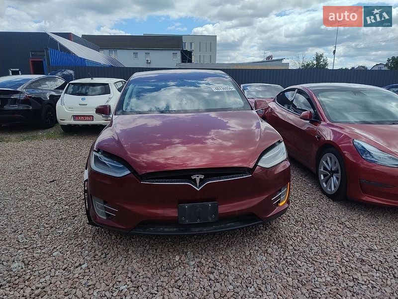 Tesla Model X 2015