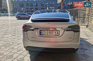 Внедорожник / Кроссовер Tesla Model X 2018 в Виннице