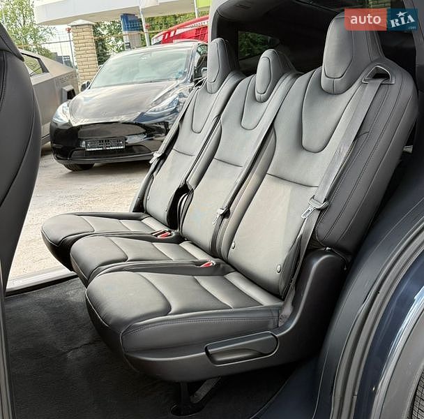 Внедорожник / Кроссовер Tesla Model X 2023 в Виннице