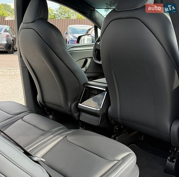 Внедорожник / Кроссовер Tesla Model X 2023 в Виннице