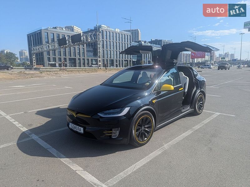 Позашляховик / Кросовер Tesla Model X 2020 в Києві фото Позашляховик / Кросовер Tesla Model X 2020 в Києві