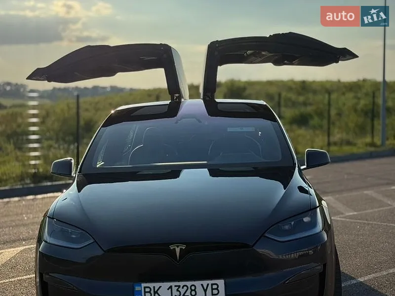 Tesla Model X
