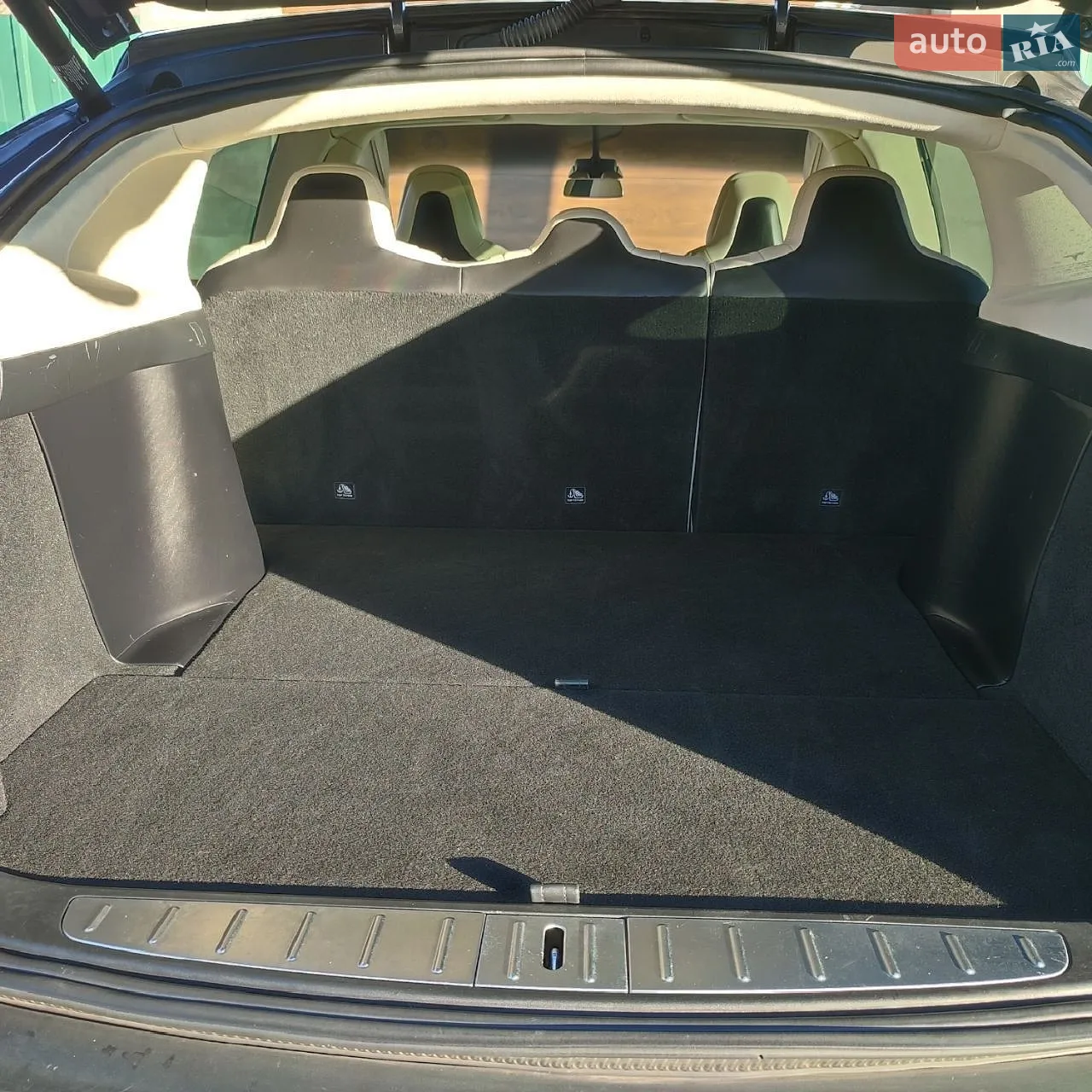2018 Tesla Model X - мініатюра 9
