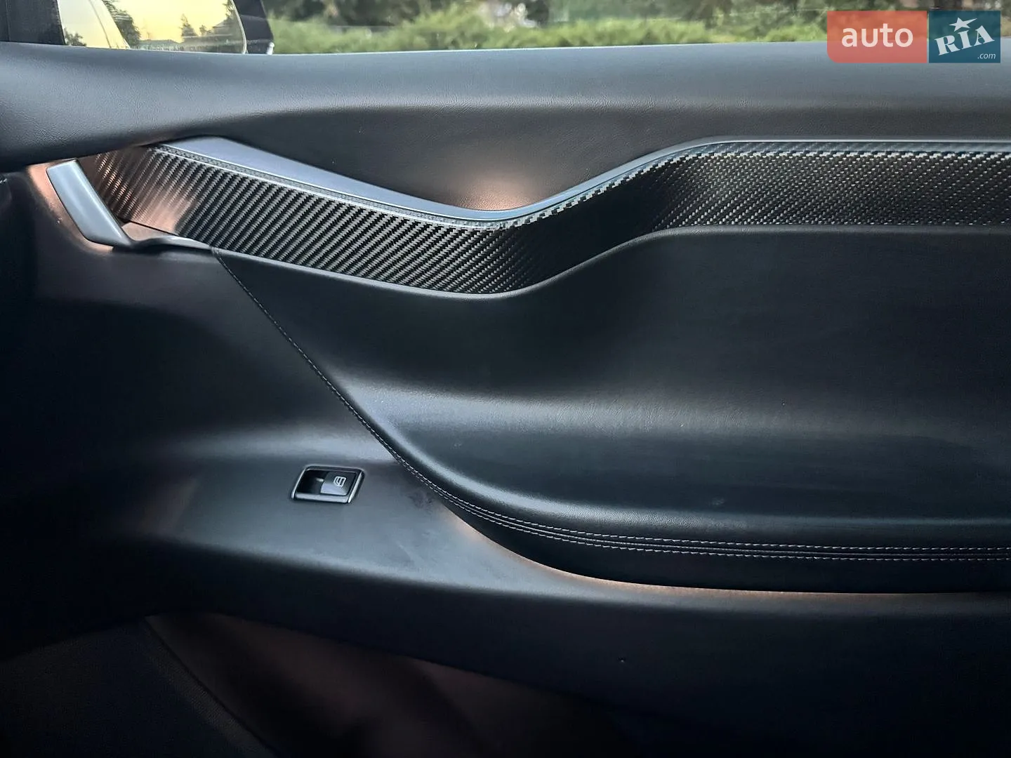 2018 Tesla Model X - мініатюра 36