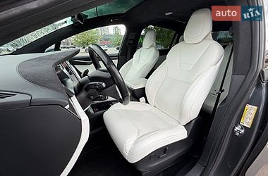 Внедорожник / Кроссовер Tesla Model X 2017 в Киеве