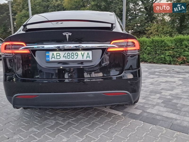 Внедорожник / Кроссовер Tesla Model X 2016 в Виннице