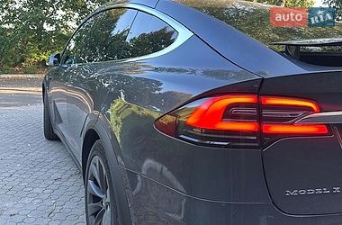 Внедорожник / Кроссовер Tesla Model X 2018 в Киеве
