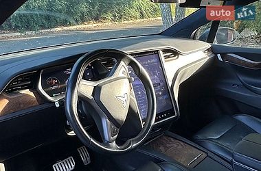 Внедорожник / Кроссовер Tesla Model X 2018 в Киеве