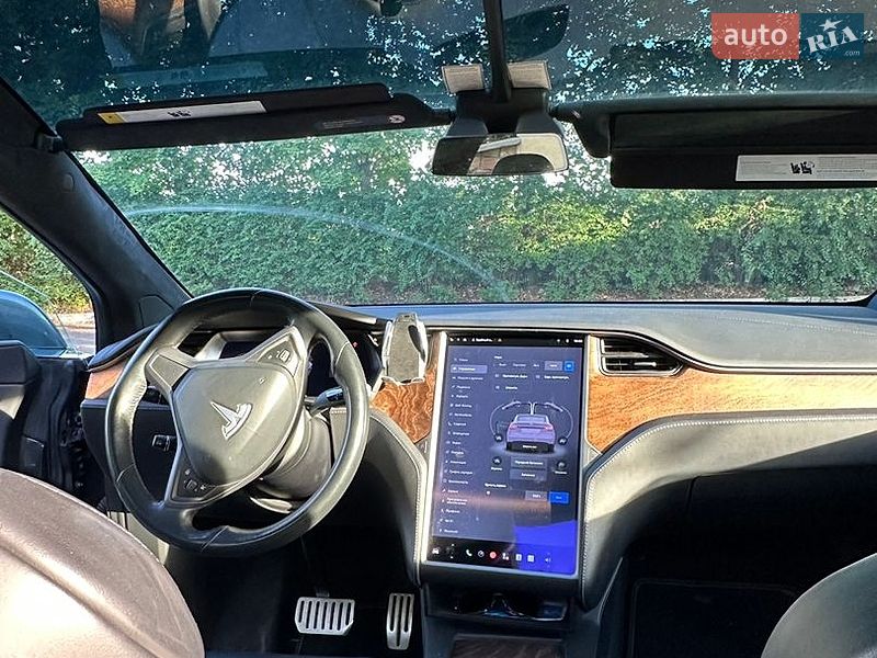 Внедорожник / Кроссовер Tesla Model X 2018 в Киеве