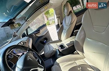 Позашляховик / Кросовер Tesla Model X 2016 в Кам'янському