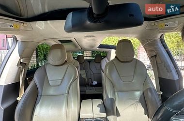 Позашляховик / Кросовер Tesla Model X 2016 в Кам'янському