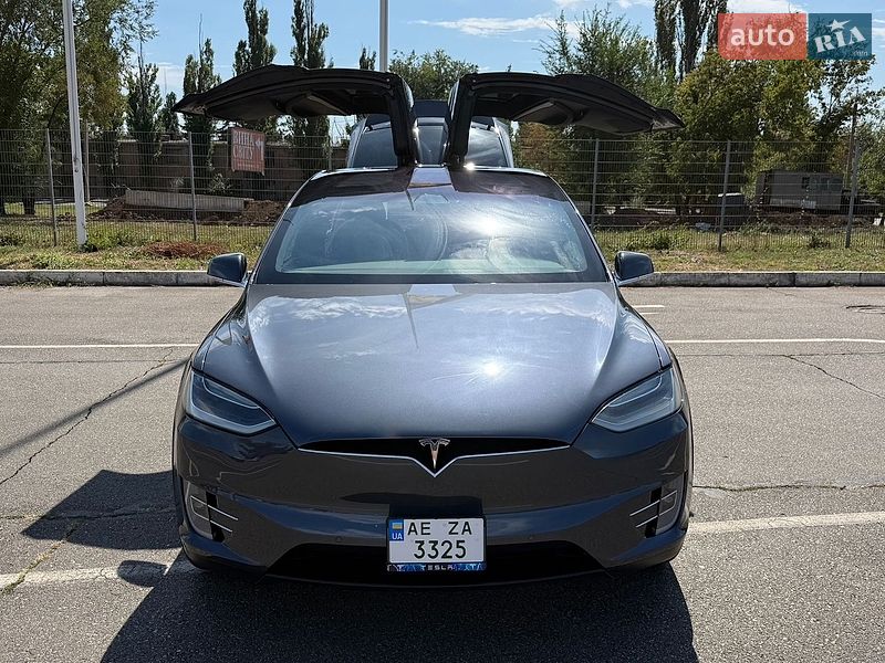 Позашляховик / Кросовер Tesla Model X 2020 в Кривому Розі
