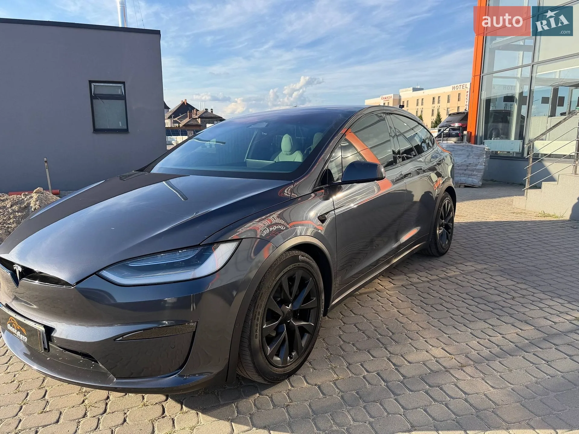 2022 Tesla Model X - мініатюра 3