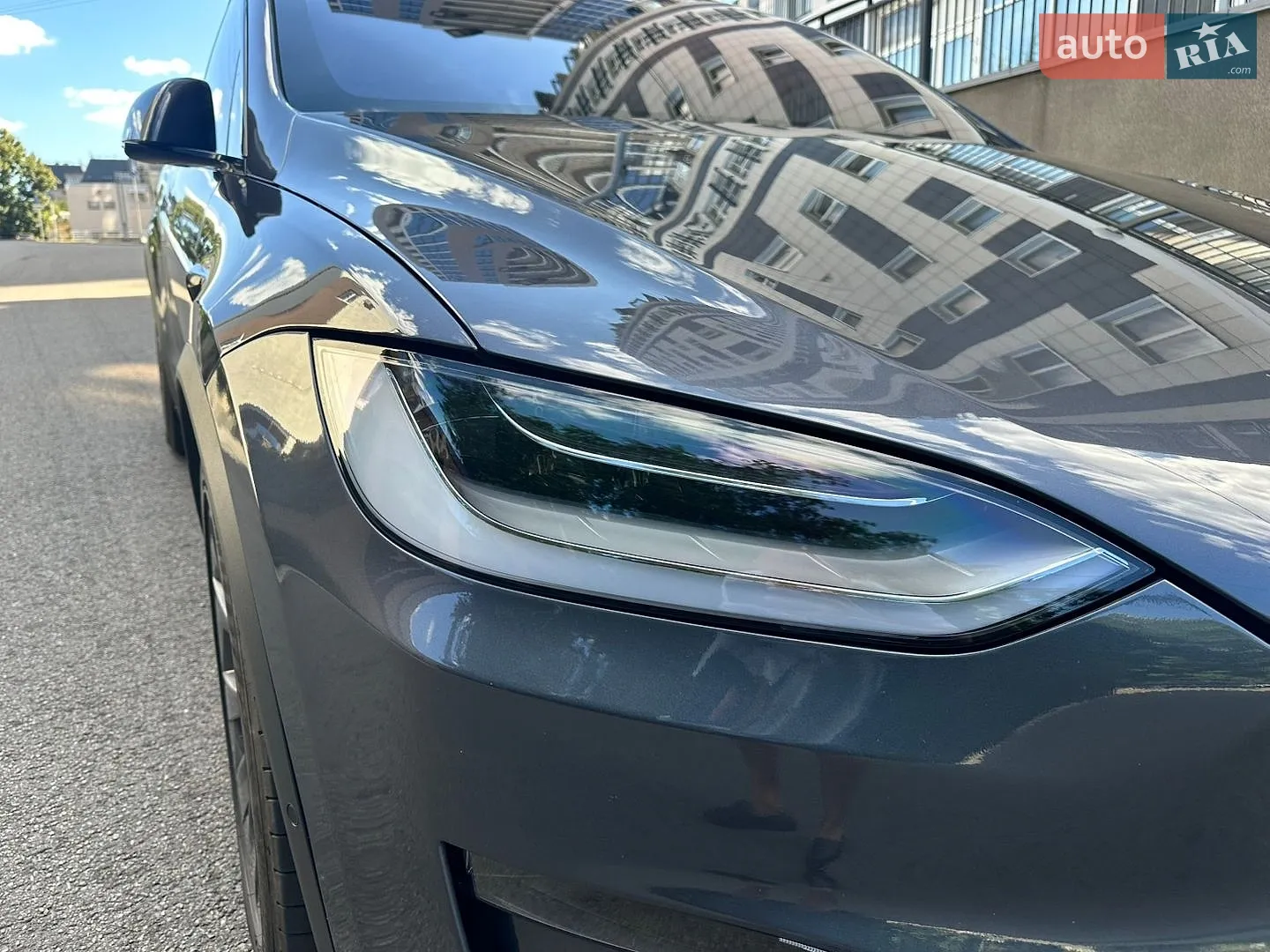 2022 Tesla Model X - фото 1