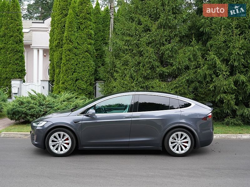 Позашляховик / Кросовер Tesla Model X 2020 в Києві