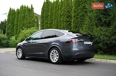 Позашляховик / Кросовер Tesla Model X 2020 в Києві