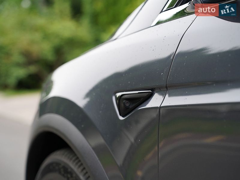 Позашляховик / Кросовер Tesla Model X 2020 в Києві