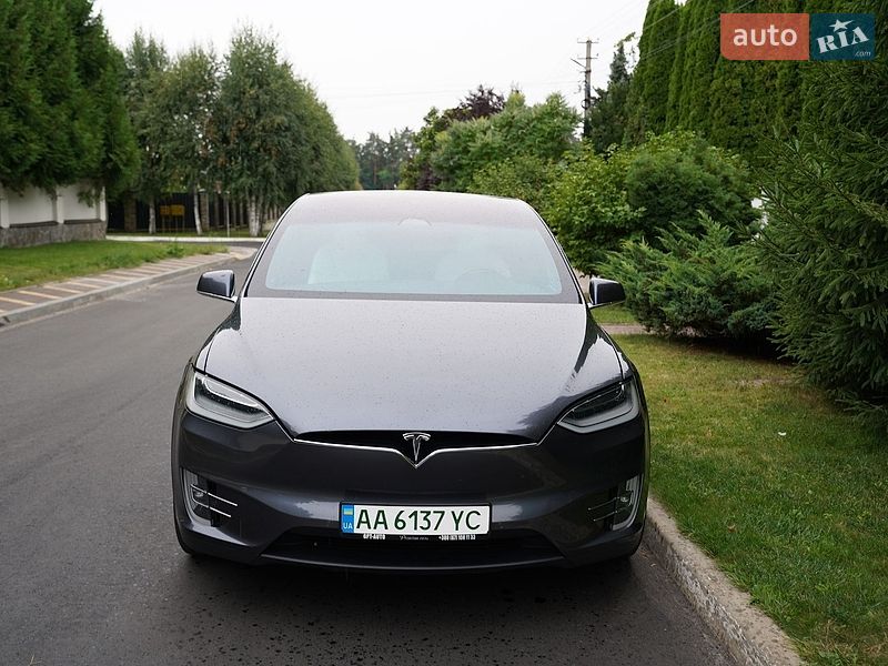 Позашляховик / Кросовер Tesla Model X 2020 в Києві