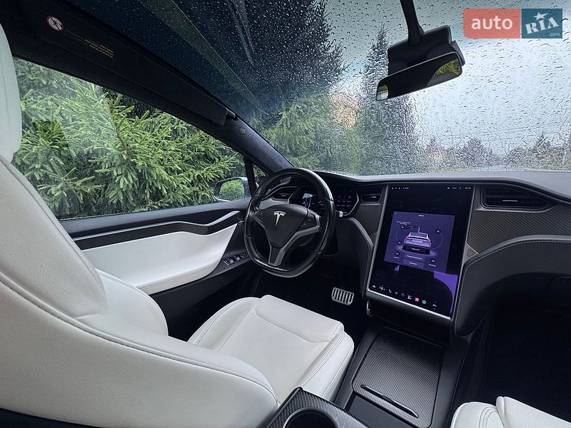 Позашляховик / Кросовер Tesla Model X 2020 в Києві