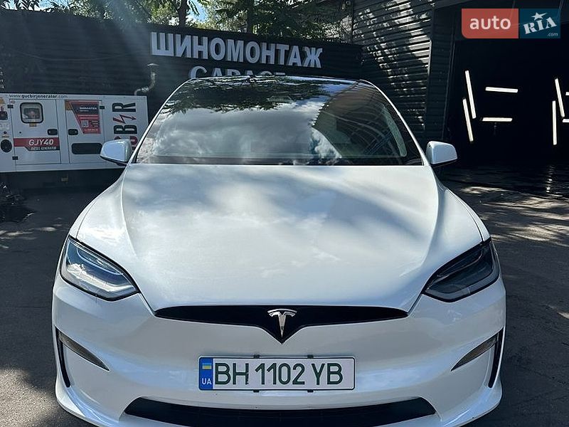 Позашляховик / Кросовер Tesla Model X 2023 в Києві фото Позашляховик / Кросовер Tesla Model X 2023 в Києві