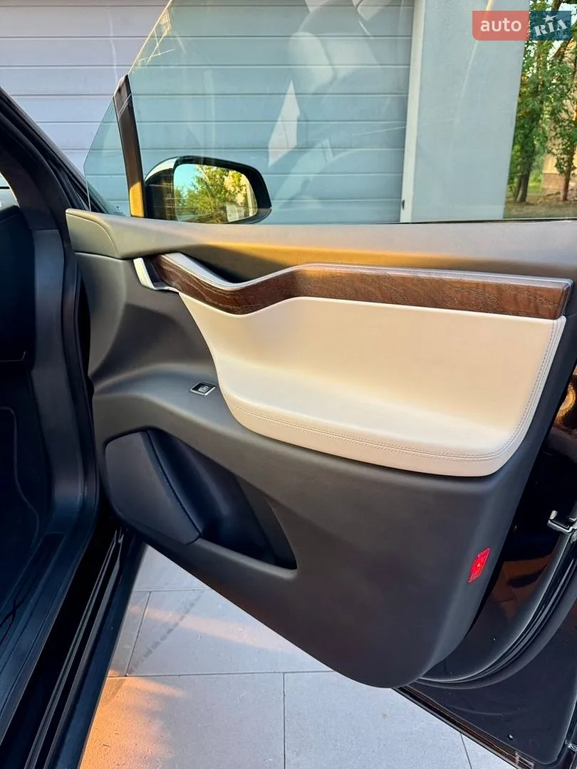 2020 Tesla Model X - мініатюра 17