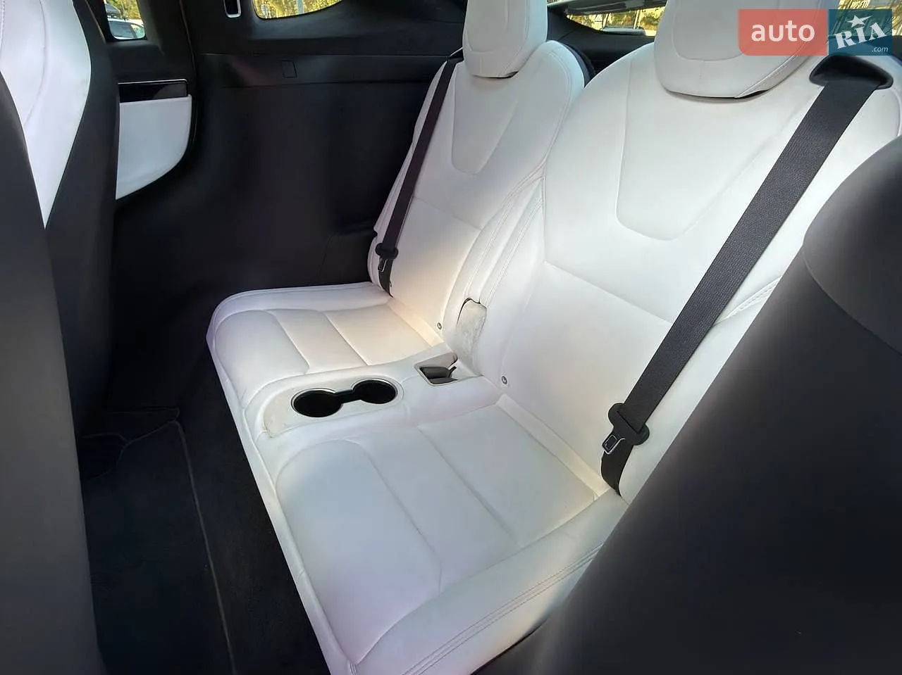 2017 Tesla Model X - мініатюра 11