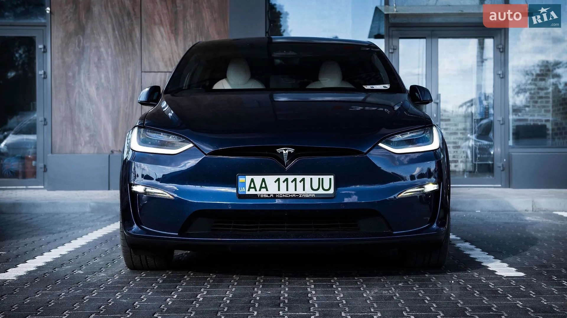 2022 Tesla Model X - фото 1