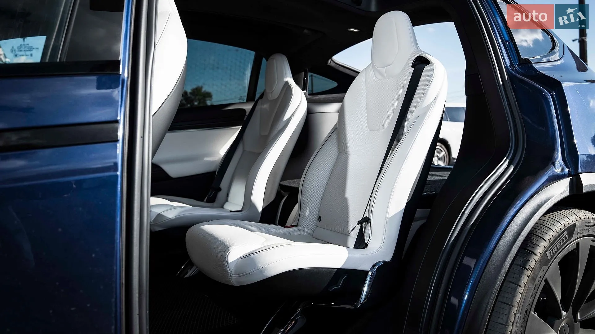 2022 Tesla Model X - мініатюра 9