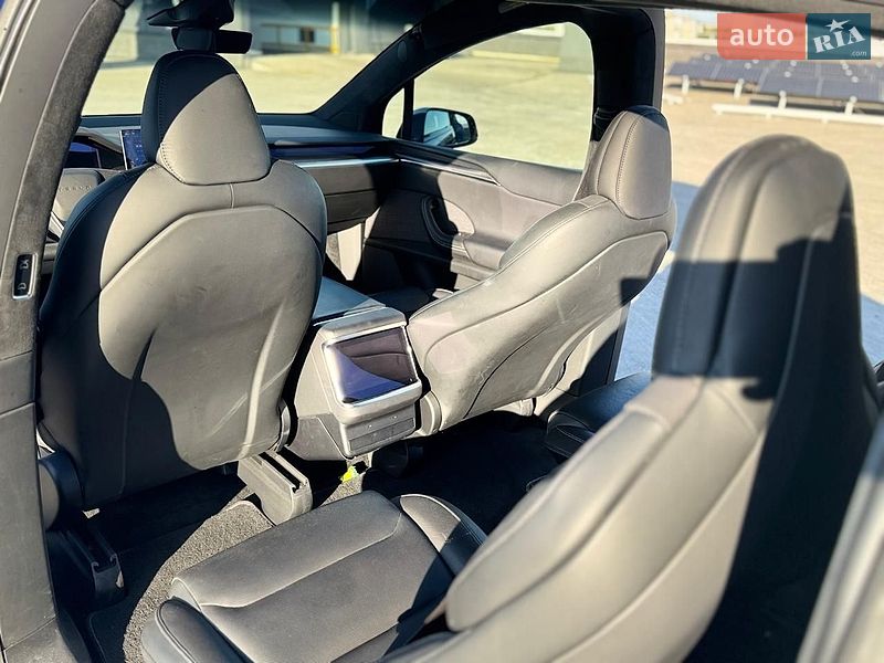 Внедорожник / Кроссовер Tesla Model X 2022 в Киеве