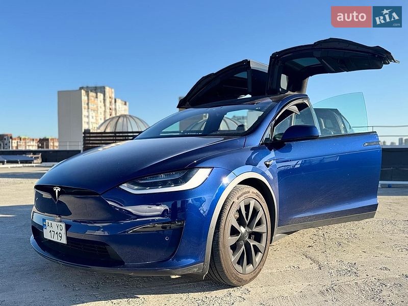 Внедорожник / Кроссовер Tesla Model X 2022 в Киеве
