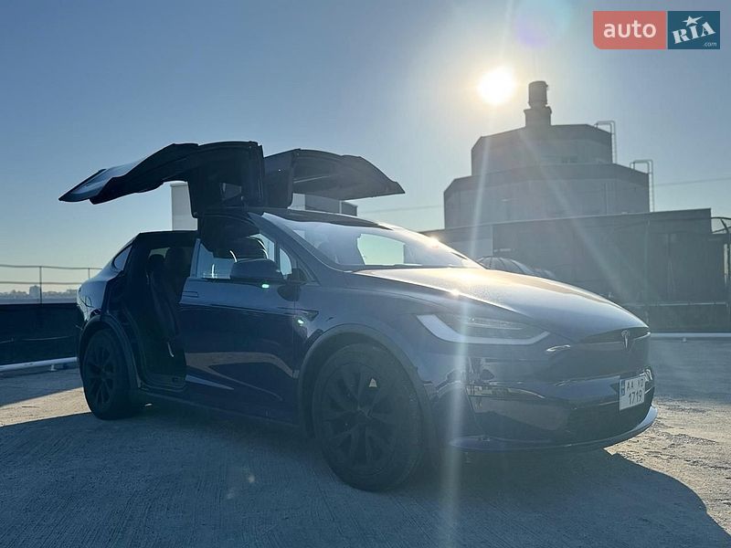 Внедорожник / Кроссовер Tesla Model X 2022 в Киеве